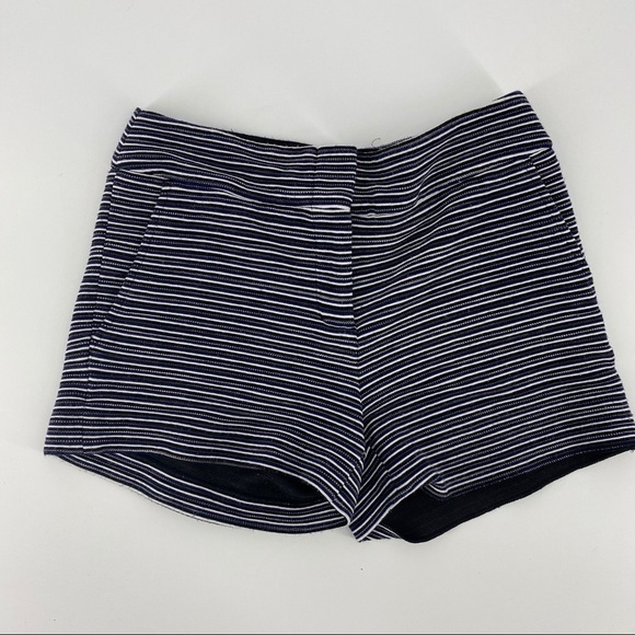 BCBG shorts. - Picture 4 of 9